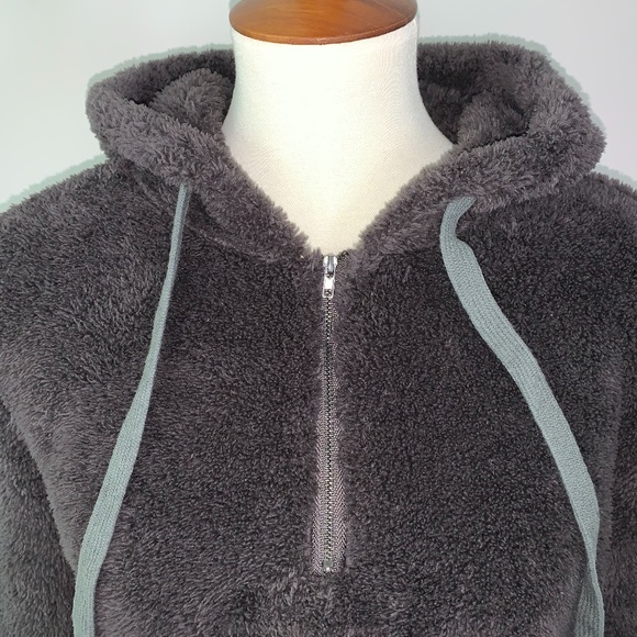 Brown and White Fleece Jacket Fuzzy Warm Pullover with Hood - Picture 2 of 10